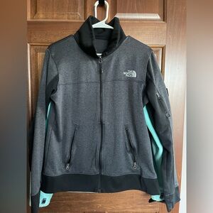 Women's North Face size medium